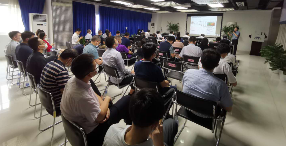 深纺集团深纺大讲堂举办量子点显示技术、 偏光片行业发展趋势分享会 深纺集团深纺大讲堂举办量子点显示技术、 偏光片行业发展趋势分享会